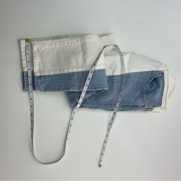 Levi's 501 Jeans Womens Taper Cropped Spliced Ankle Two Tone Button Fly Size 34 - Picture 8 of 8